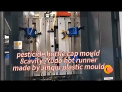 8 cavidades moldeado por inyección de corriente fría 70mm Molde de botella de plástico para 50L Jerrycan